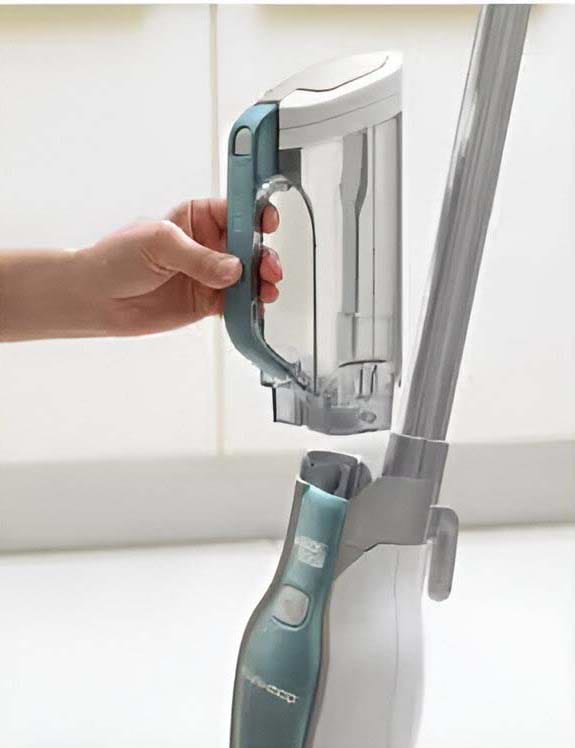 Фото - Пароочисник Black&Decker FSM1630