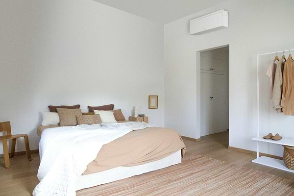 Фото - Кондиціонер спліт Daikin FTXJ25AW/RXJ25A