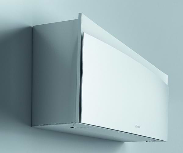 Фото - Кондиціонер спліт Daikin FTXJ25AW/RXJ25A