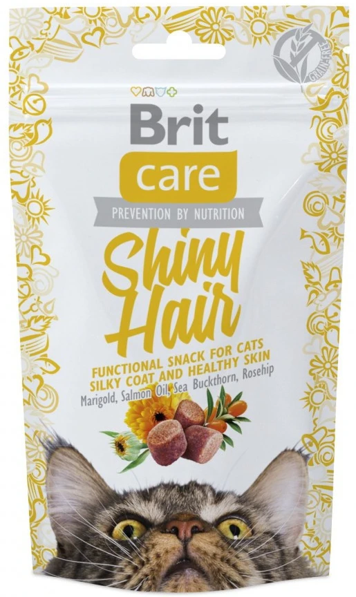 Ласощі для котів подушечки Brit Care Functional Snack Shiny Hair з лососем 50 г (8595602521388)