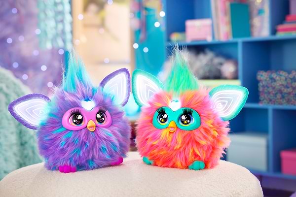 Фото - Інтерактивна іграшка Hasbro Furby Кораловий (F6744)