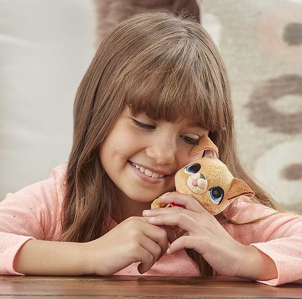 Фото - Інтерактивна іграшка Hasbro FurReal Friends Маленький Вихованець на повідку (E4765 FRR WALKALOTS LIL WAGS DOG A)