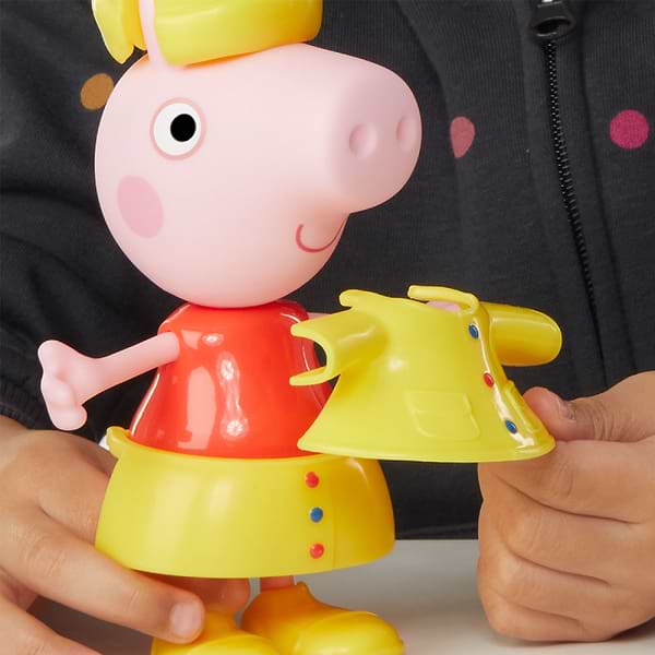 Фото - Колекційні фігурки набір Peppa Pig FIGURINES серії Модна пригода - ОДЯГНИ ПЕППУ (G0331)