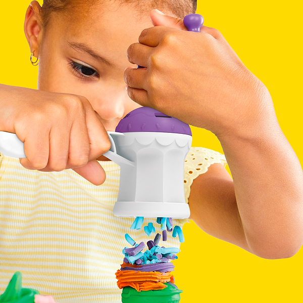 Фото - Набори для ліплення Hasbro Play-Doh Вежа капкейків (G0529)