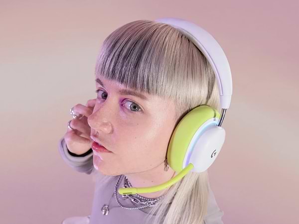 Фото - Гарнитура беспроводная игровая Logitech G735 Wireless Gaming Headset OFF WHITE (981-001083)