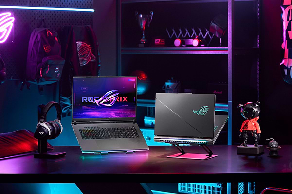 Фото - Ноутбук ігровий Asus ROG Strix SCAR 18 G834JYR-R6059X Off Black