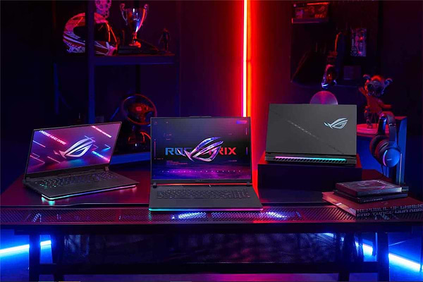 Фото - Ноутбук ігровий Asus ROG Strix SCAR 18 G834JYR-R6059X Off Black