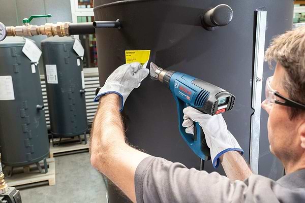 Фото - Технический фен Bosch GHG 3-66 2300Вт (0.601.2A6.300)