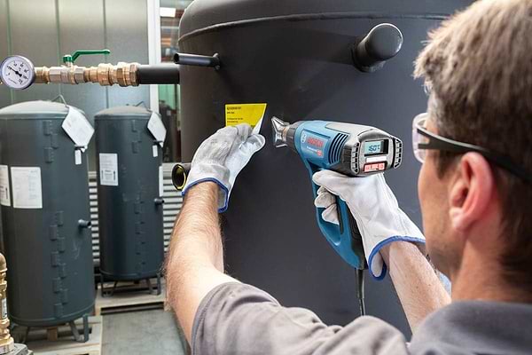 Фото - Технический фен Bosch GHG 3-66 2300Вт (0.601.2A6.300)