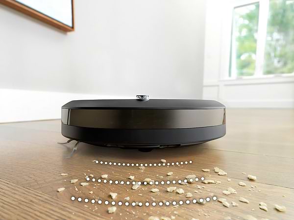 Фото - Робот-пылесос моющий iRobot Roomba  Comboi5+ (i557840)