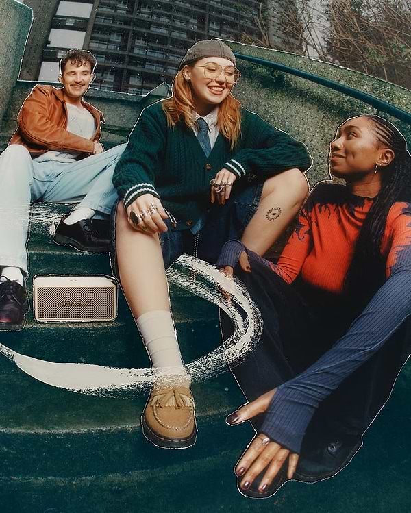 Фото - Портативная акустика Marshall Middleton II Cream (1007429)