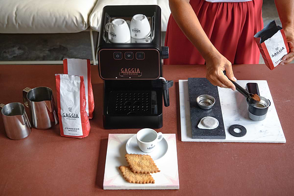 Фото - Кофеварка рожковая Gaggia EG2111/01 Espresso Style Black