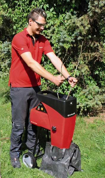 Фото - Измельчитель садовый Einhell GC-RS 2540