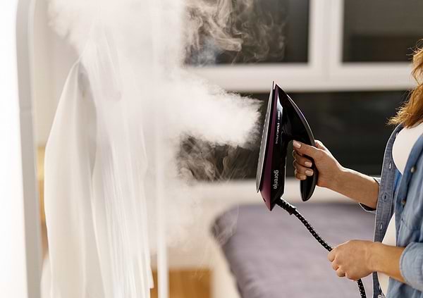 Фото - Утюг с парогенератором Gorenje SGD3000BKV SUPREME