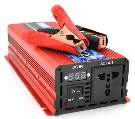 Фото - Інвертор автомобільний Voltronic DA 2200 M