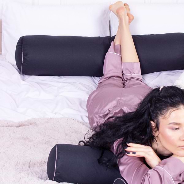 Фото - Подушка валик MirSon №8384 Naturale Line 16-9000 Black Stone Tencel 60х20 см (2200006252917)