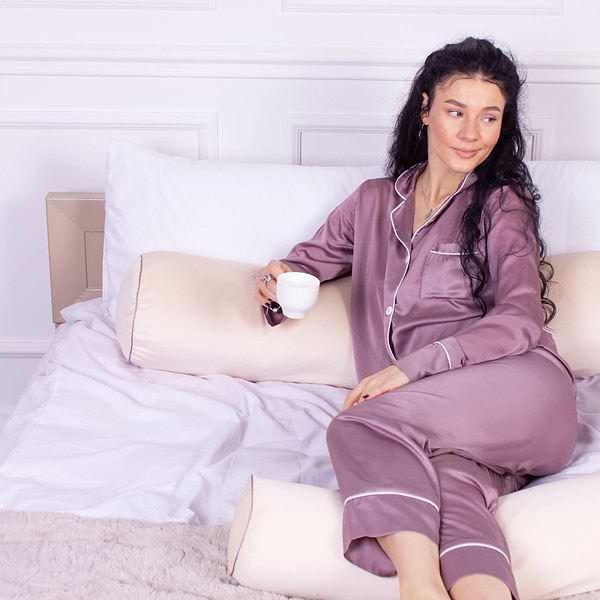 Фото - Подушка валик MirSon №8555 Velvet Line 28-0004 Cream 100% Memory 60х16 см (2200006344605)