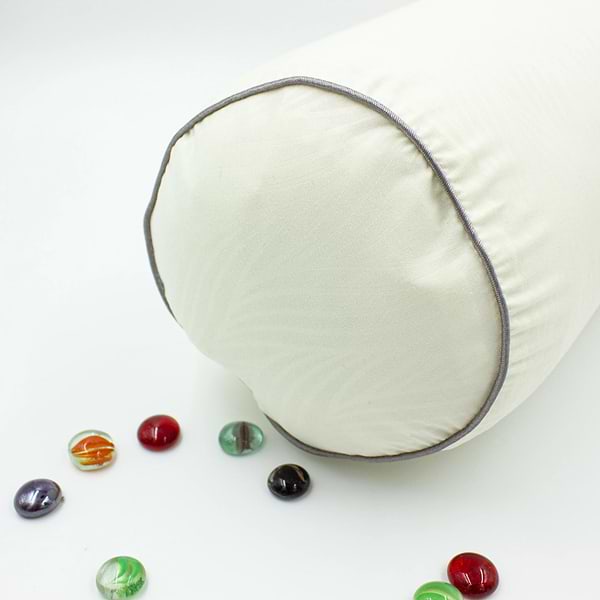 Фото - Подушка валик MirSon №8343 Eco Line Creamy BamBoo 15x50 см (2200006249382)