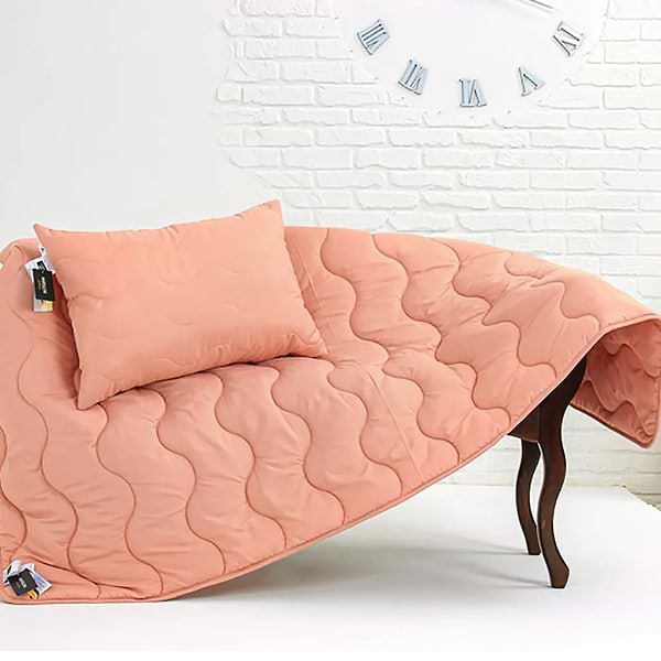 Фото - Подушка стандартная MirSon Eco-Soft №1767 Eco Light Coral 50х70 см (2200003709858)