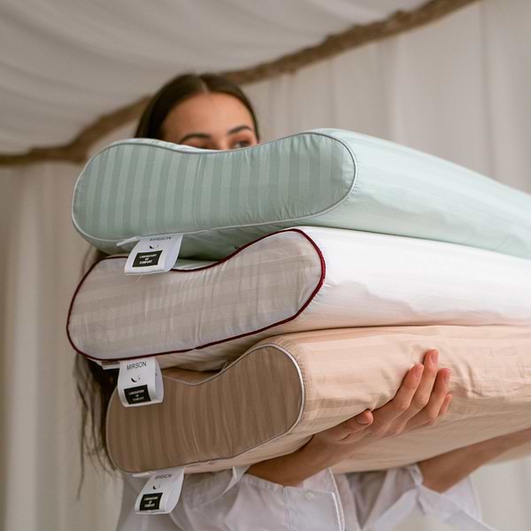 Фото - Подушка ортопедическая MirSon №6004 Noble stripe Peony 58х40х10.5 (2200003260854)