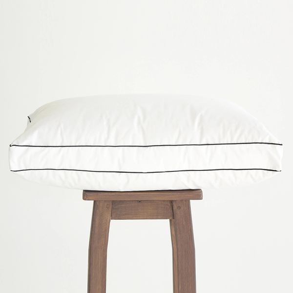 Фото - Подушка стандартная MirSon №2715 Royal Lux Silk 50х70 см (2200005194522)