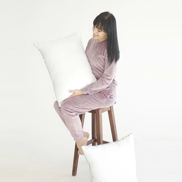 Фото - Подушка стандартная MirSon шелковая 60*60 №1566 Eco Vital Silk средняя (2200005198667)