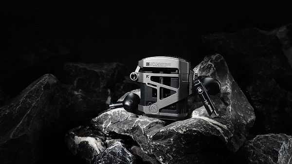 Фото - Наушники вкладыши беспроводные TWS GravaStar Sirius P5 Defense Armor (GRAVASTARP5_ARMOR_GRY_V2)