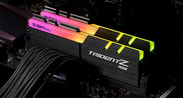 Фото - Память DDR G.Skill DDR4 2x16GB/3600 Trident Z RGB (F4-3600C18D-32GTZR)