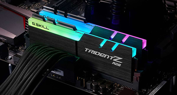 Фото - Память DDR G.Skill DDR4 2x16GB/3600 Trident Z RGB (F4-3600C18D-32GTZR)