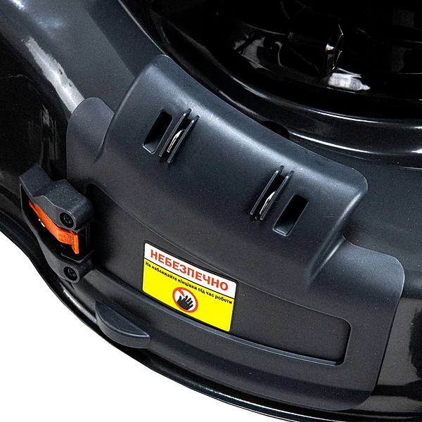 Фото - Газонокосарка акумуляторна GTM BLM48H-SP_KIT