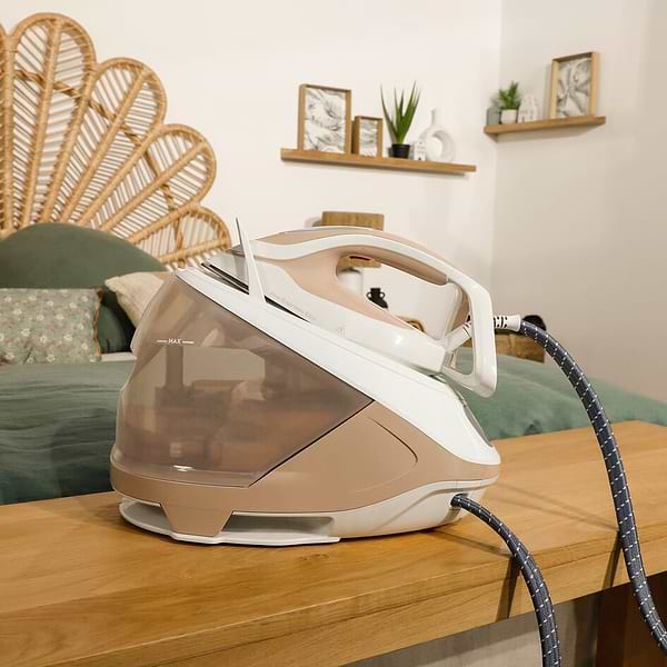 Фото - Праска з парогенератором Tefal GV9E22E0