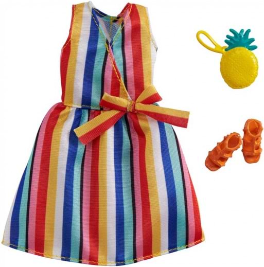 Фото - Одяг та аксесуари для ляльки Barbie Набір одягу "Готові наряди" (в ас.) (GWD96)