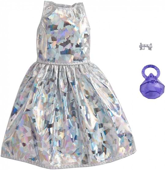 Фото - Одяг та аксесуари для ляльки Barbie Набір одягу "Готові наряди" (в ас.) (GWD96)