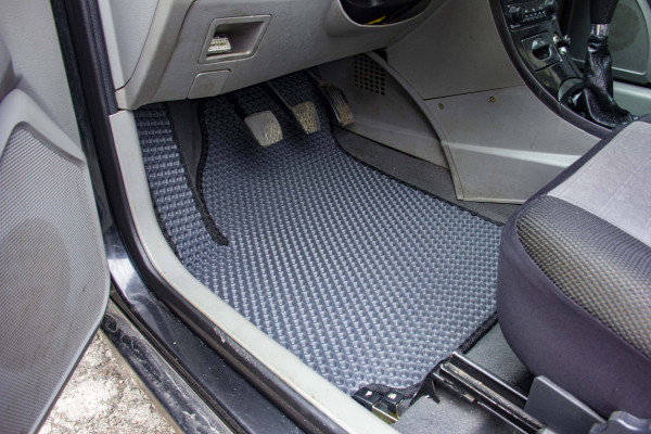 Фото - EVA килимки в салон авто EVAtech для CK Geely 2005-2008 1 покоління Sedan EU GY51289PVC4RBB