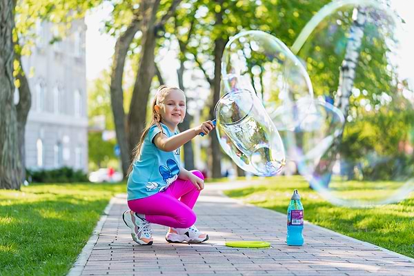 Фото - Мильні бульбашки GazilLion Набір Гігант кільце d20см р-р 237 мл (GZ35375)