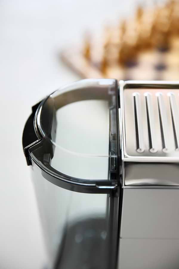 Фото - Уценка - Кофеварка рожковая Delonghi EC 685.W