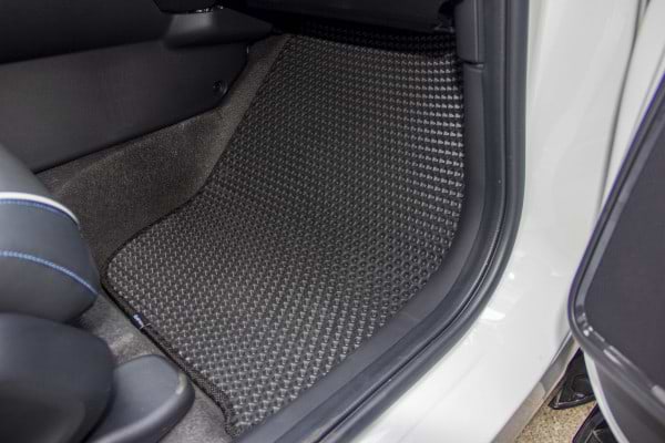 Фото - EVA коврики в салон авто передние EVAtech для eNS1 Honda 2022 1 поколение SUV China HA43262A2TL2RGB