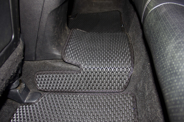 Фото - Килимки з екошкіри в салон авто EVAtech ECO для Accord (CR) Honda 2012-2017 9 покоління Sedan USA HA51459CB5TL2BBLB