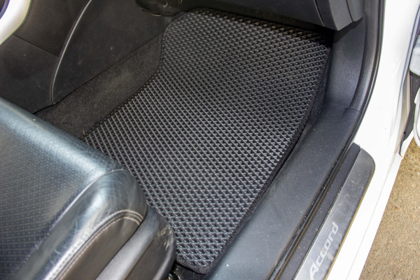 Фото - Килимки з екошкіри в салон авто EVAtech ECO для Accord (CR) Honda 2012-2017 9 покоління Sedan USA HA51459CB5TL2BBLB