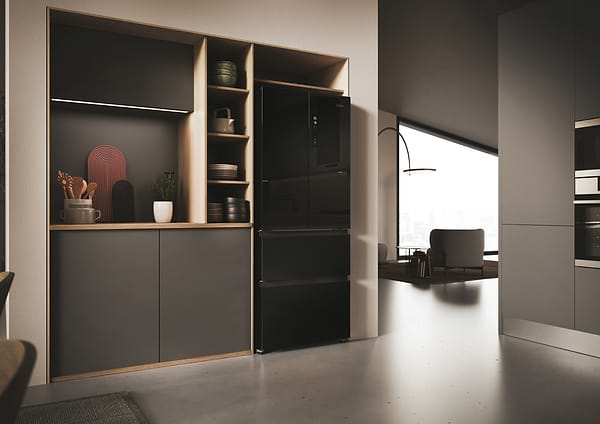 Фото - Холодильник Haier HFR3718ENGB