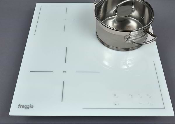 Фото - Варочная панель электрическая Freggia HCI43W/1