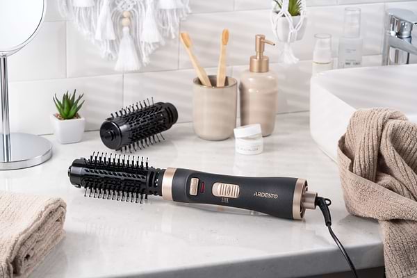 Фото - Фен-щітка Ardesto HD-C100 
Black