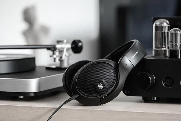 Фото - Навушники повнорозмірні дротові Sennheiser HD 560 S