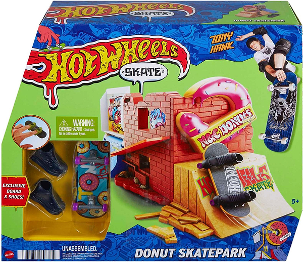 Фото - Ігровий набір Hot Wheels "Перше тренування" серії "Скейти" (в ас.) (HGT91)