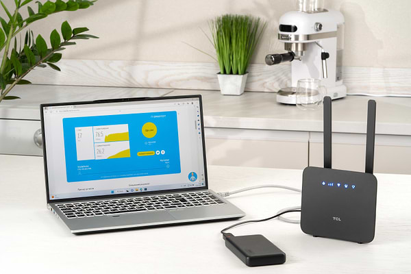 Фото - Модем 4G TCL LINKHUB (HH42CV2) +Power Bank 20000мА·год + USB-DC кабель 5В-12В