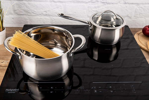 Фото - Духовой шкаф + варочная панель индукционная Hotpoint-Ariston HAO3K78PSUFB + HB4860BNE