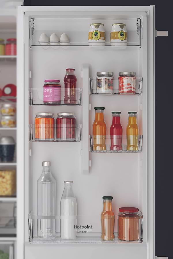 Фото - Холодильник вбудований Hotpoint-Ariston HAC20T321