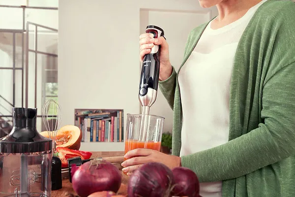 Фото - Блендер мини-комбайн Philips Avance Collection HR1677/90