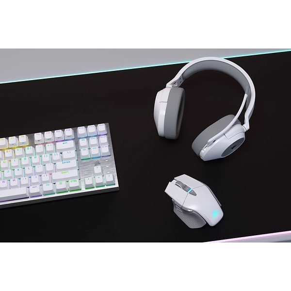 Фото - Гарнітура бездротова ігрова Corsair HS55 Wireless Gaming Dolby 7.1 White (CA-9011281-EU)