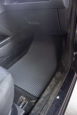 Фото - EVA килимки в салон авто EVAtech для Fiesta (Mark 6) 5-doors Ford 2002-2009 5 покоління Htb EU FD3335C5SBB